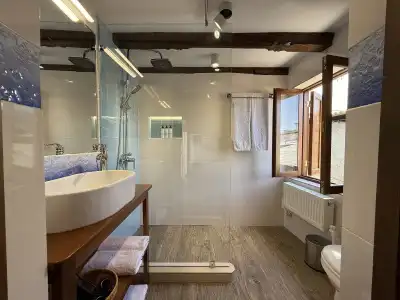 Usman Heritage Mini-hotel - 2