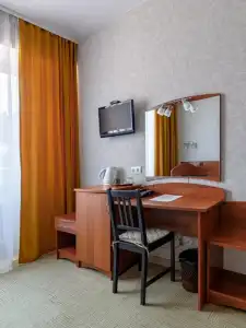 Cronwell Nika Centr - 64