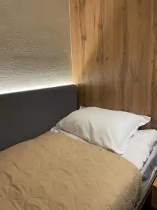 AQ Capsule Hostel - 36