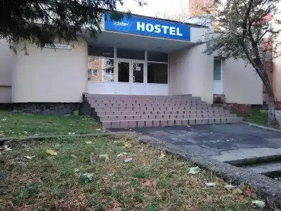 Iskra Hostel - 0