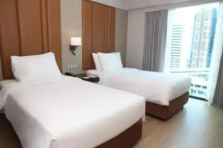 Ramada Sukhumvit Soi Eleven - 19