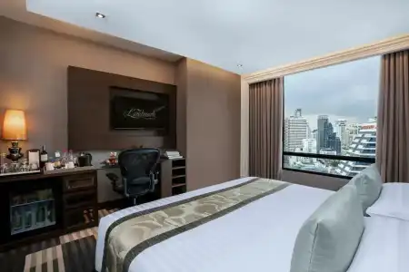 The Landmark Bangkok - 15