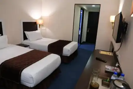 Le Grande Plaza - 42