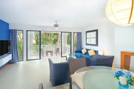 Homm Suites Laguna - 57