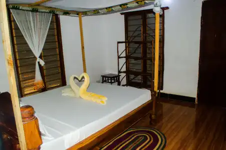 Zanzi Rest Bungalow - 50
