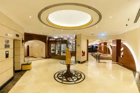 Chelsea Plaza - 19