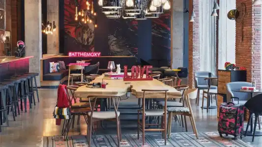 Moxy Tbilisi, a Marriott - 11