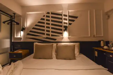 Elan Pera - 5