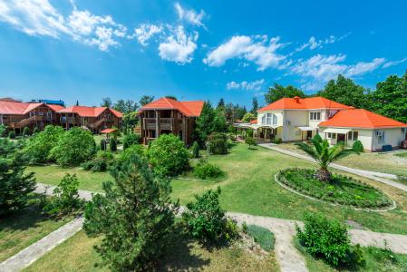 Ozero Divnoe Park-Hotel - 11