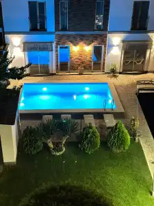 Garden Lounge - 0