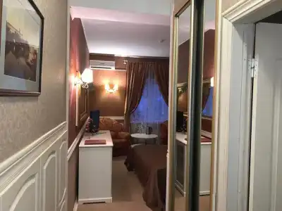Zheneva - 17