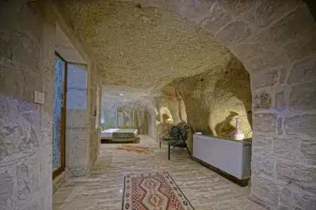 Vigneron Cave - 30