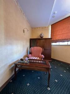 La Vie De Chateau - 262