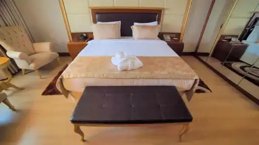 Wyndham - 52
