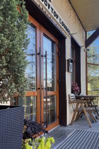 V&Rooftop lounge - 38