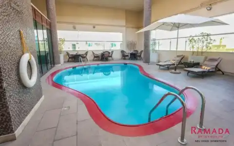 Ramada by Wyndham Abu Dhabi Downtown - 9