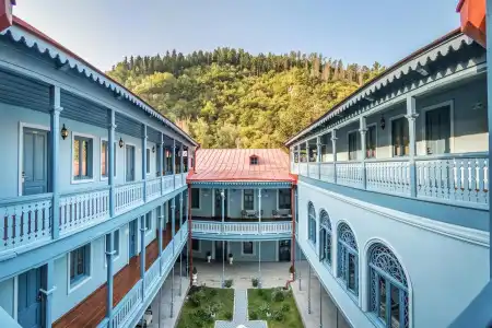 Golden Tulip Borjomi - 16