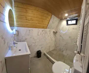 Misty Rocks Kazbegi Recreation Center - 14