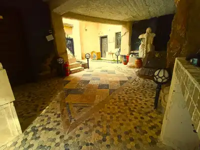 Stone Age Mansion - 5