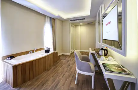 Great Fortune Design & Spa - 13