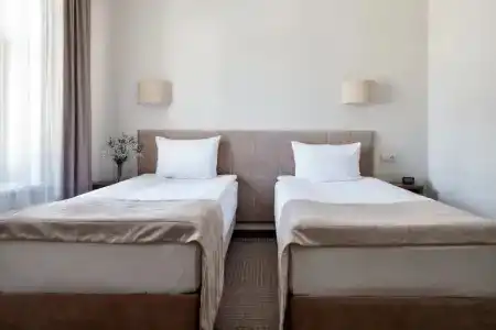 Stariy Dvorik on Orlovskaya - 60