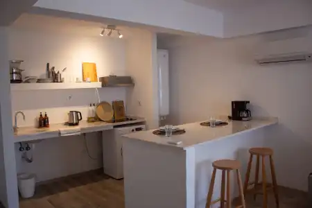 Aloha Suites - 44