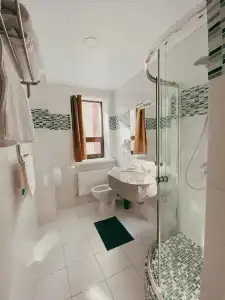 Inn OZZ - 10