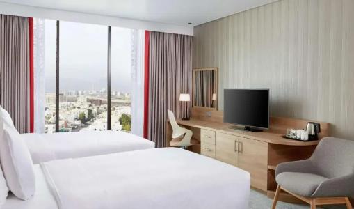 Hilton Garden Inn Muscat Al Khuwair - 12