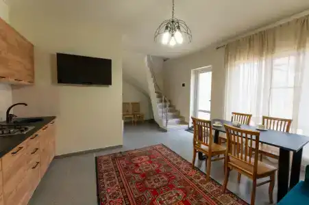 Yakor Guest House - 136