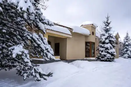 Alpina Resort by Stellars - 43