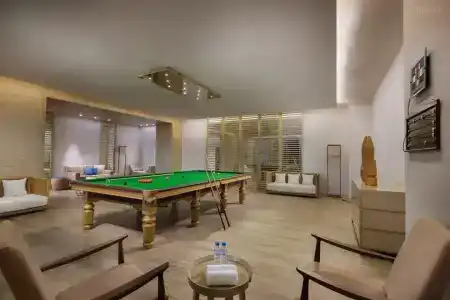 Sanya Xizang - 26