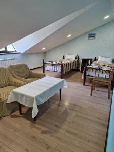 Edema B&B Guest House - 8