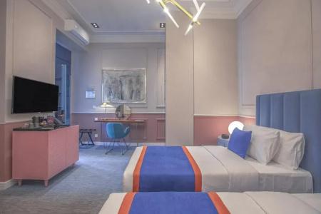 Heritage & Suites - 18
