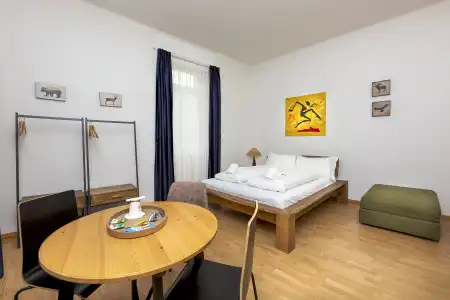 GuestHouse Lugano Apartments by LR - 13