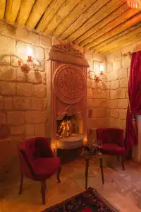 Solo Cave Suites - 128