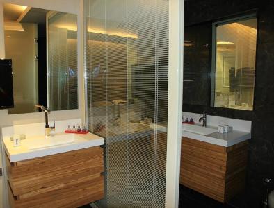 Upper House - 38