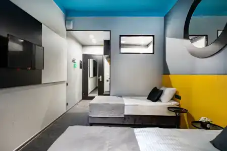 Grinfil na Lermontovskom - 68