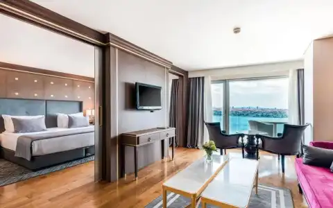 Opera Bosphorus - Preferreds and Resorts - 3