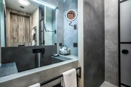 Kamarooms Business & Spa - 9