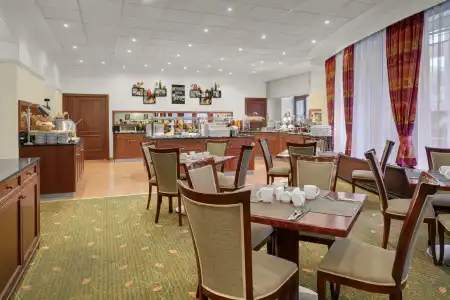 Moscow Marriott Tverskaya - 8