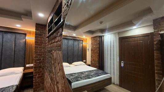 Han Suite - 50