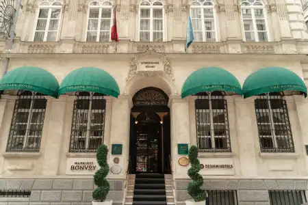 The Bank Istanbul - 1