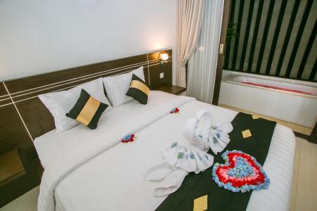 The Diana Suite - 44