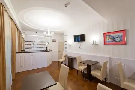 Aruna - 4