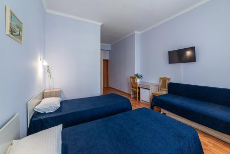 Демократ на Некрасова 58 - 105