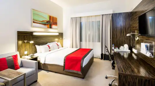 Holiday Inn Express Internet City, an IHG - 18