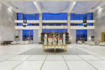 Hotels & Preference Hualing Tbilisi - 14