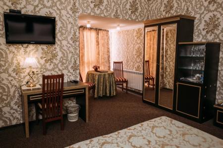 Shery Hall - 43