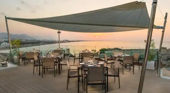 Crowne Plaza MUSCAT by IHG - 8