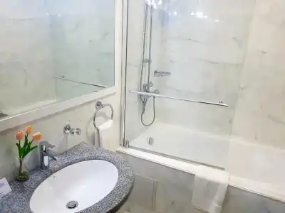 Ramada by Wyndham Bishkek Centre - 19